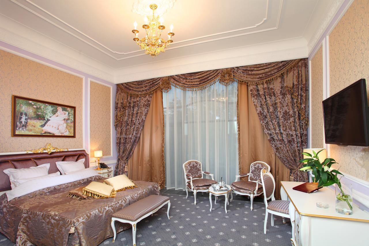 Aleksandrovski Grand Hotel Vladikavkaz Phòng bức ảnh